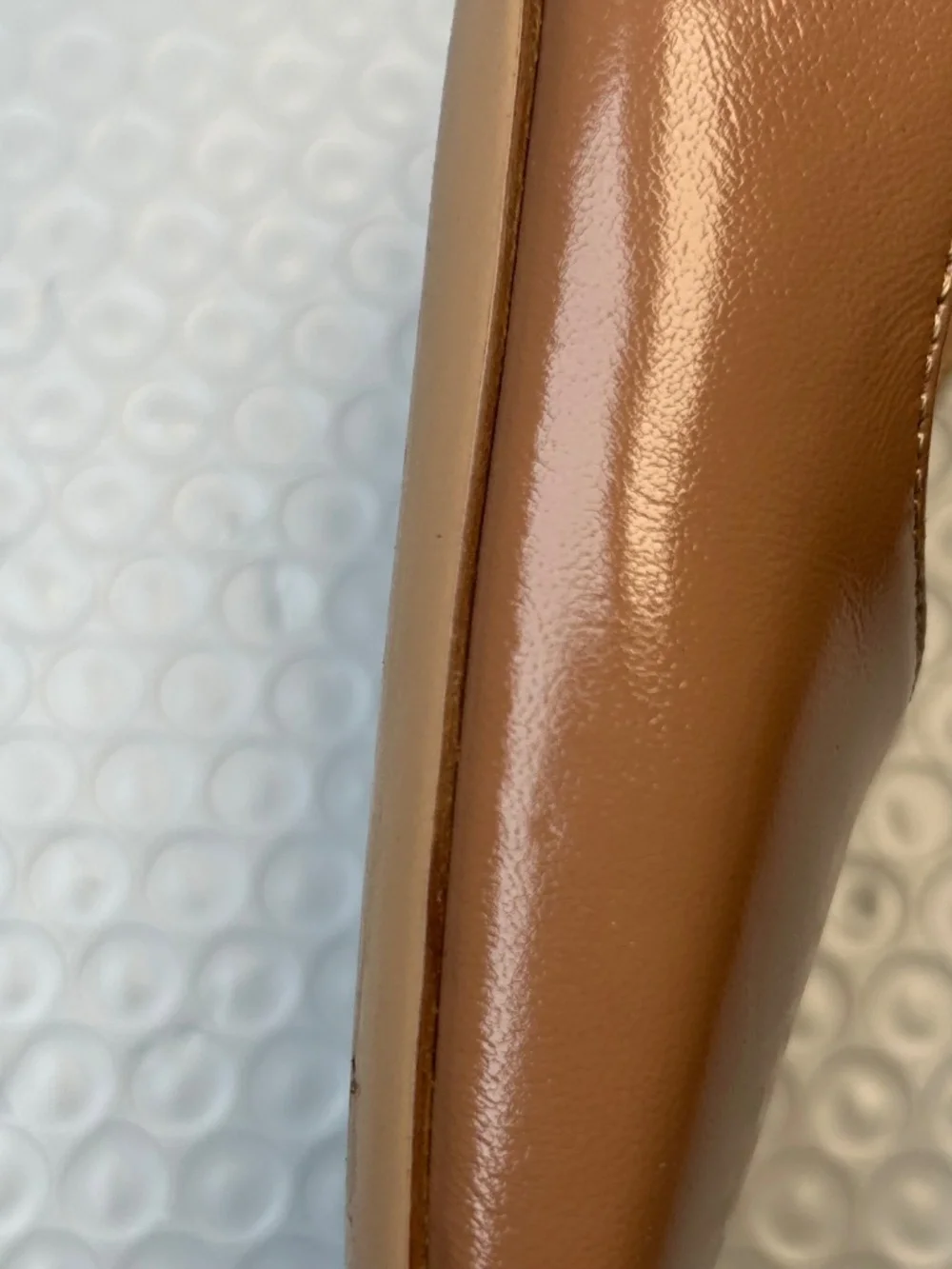 Gianvito Rossi square missing not